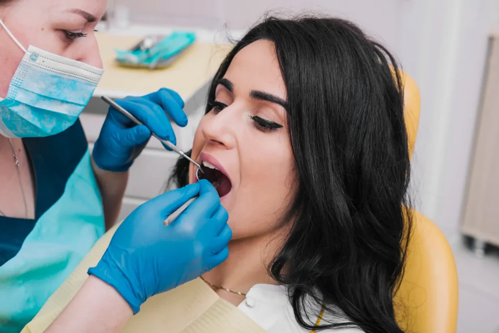 Root canal treatment Shastri Nagar